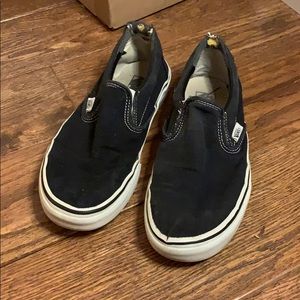 Black Slip-on Vans